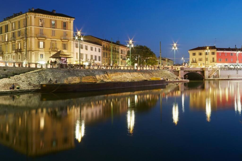 Daniela'S Spazioso Appartamento Ai Navigli Milan Exterior photo